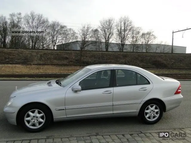 Mercedes-Benz  C 180 Kompressor Elegance 3