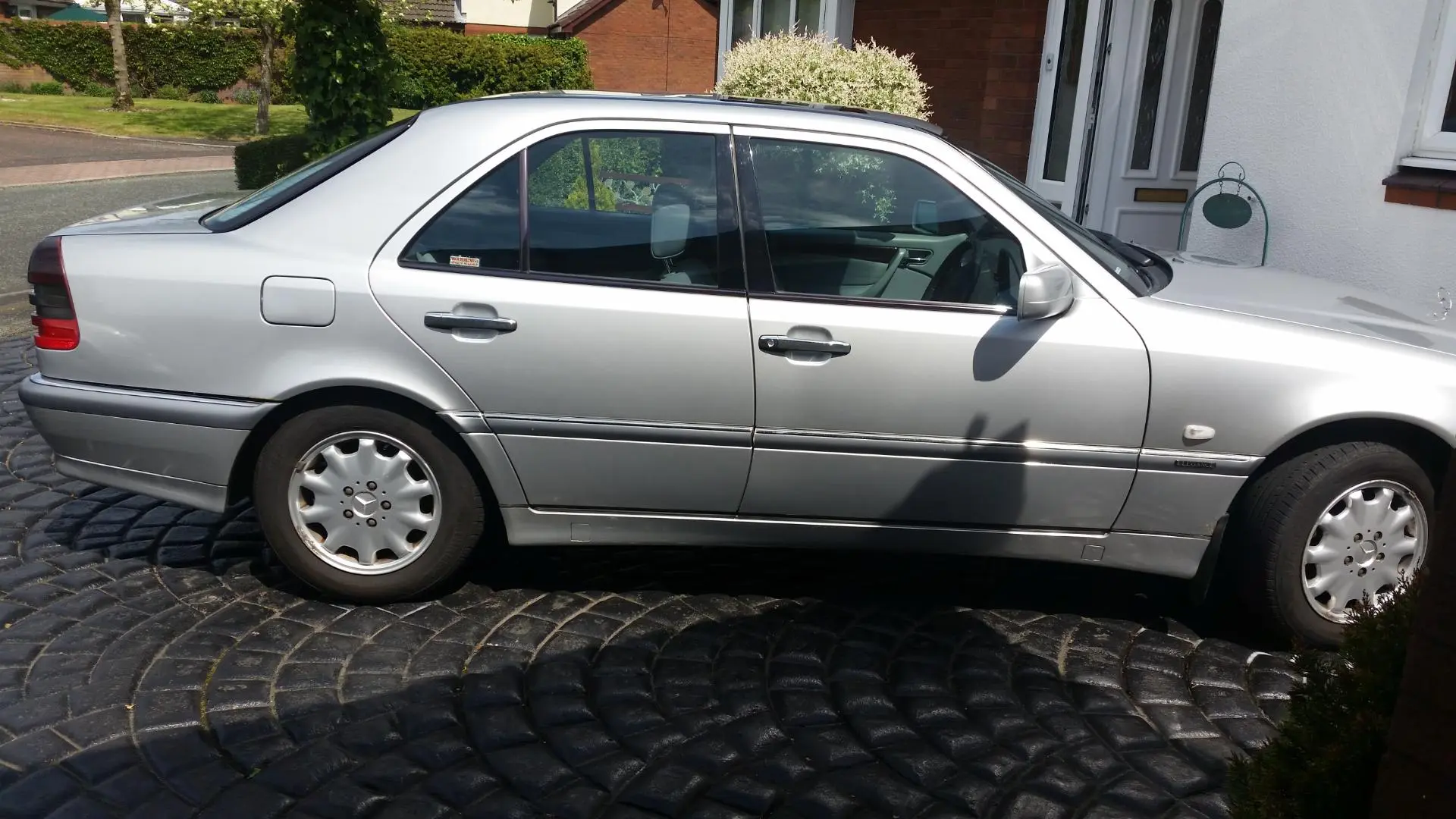 Mercedes-Benz  C 180 Sport 3