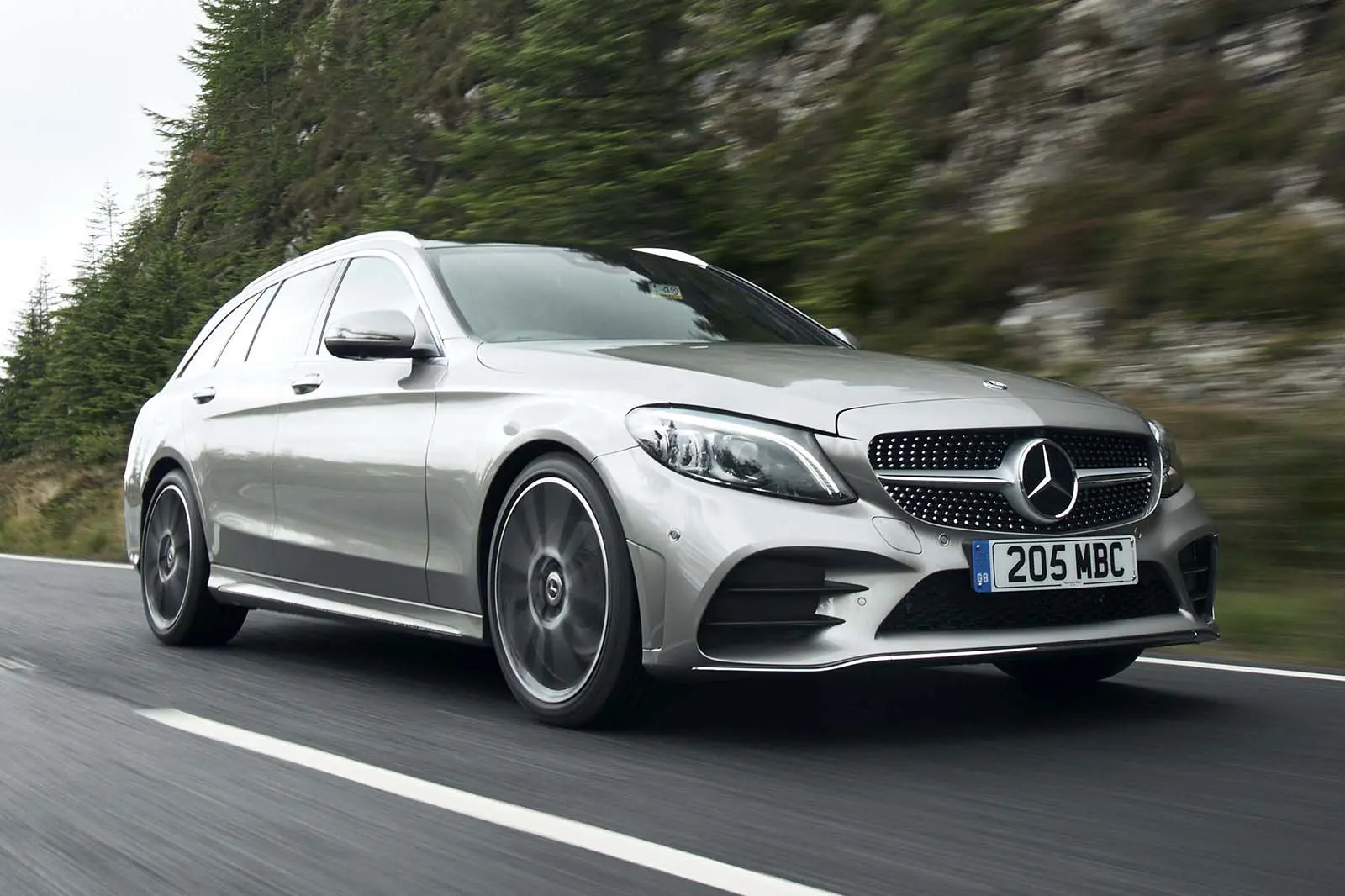 Mercedes-Benz  C 200 4Matic AMG 9G-Tronic 7