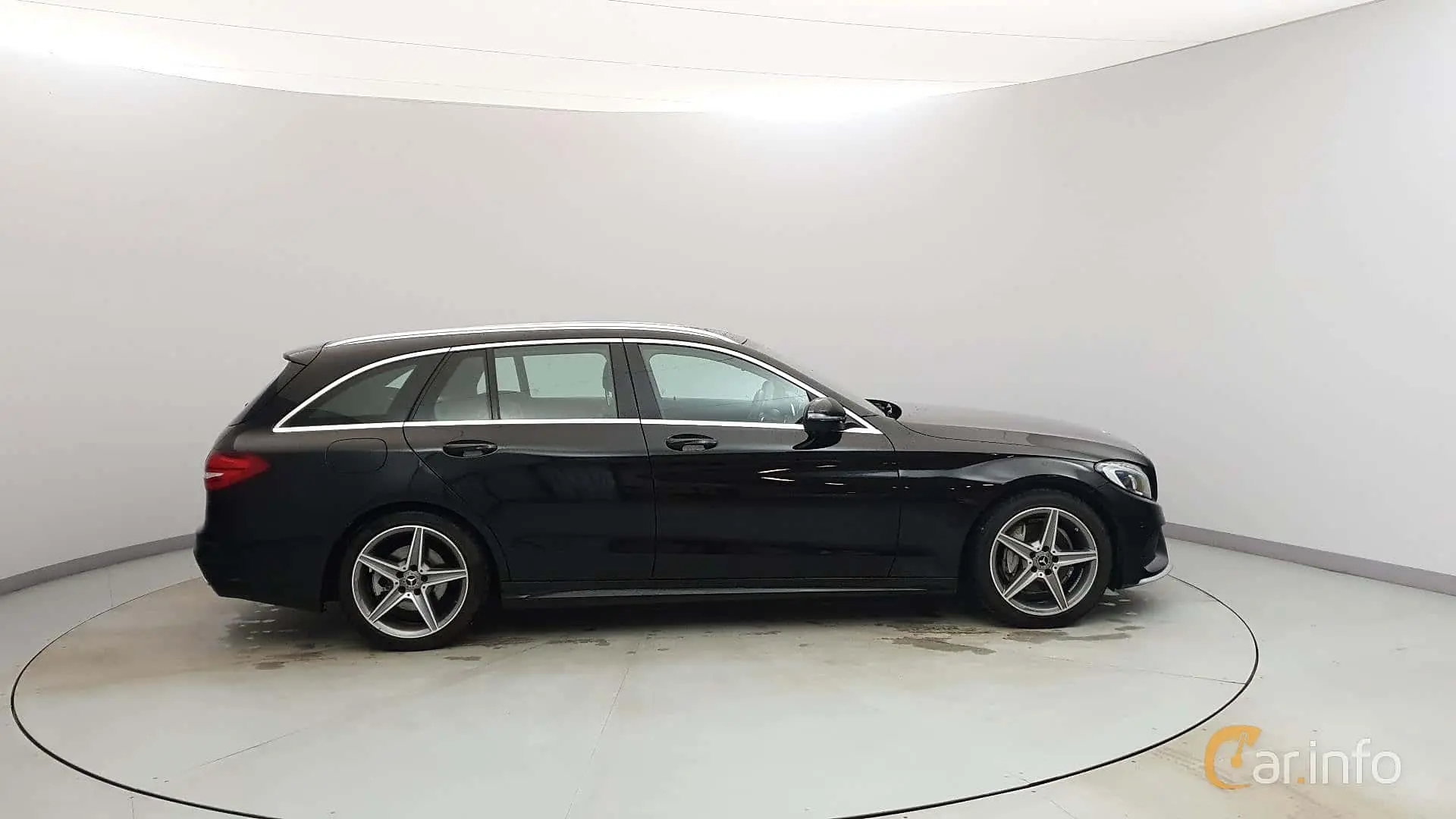 Mercedes-Benz  C 200 4Matic Exclusive 9G-Tronic 5