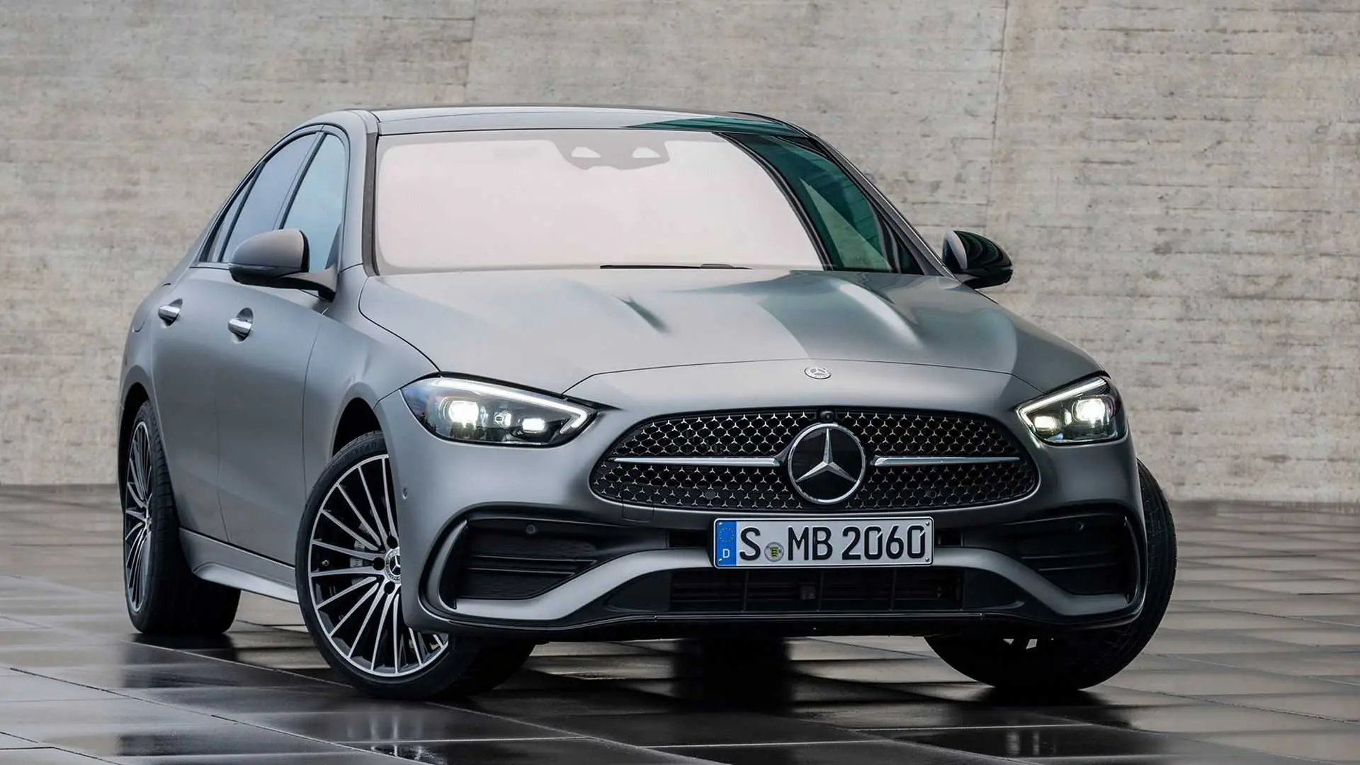 Mercedes-Benz  C 200 Avantgarde 4 Matic 2