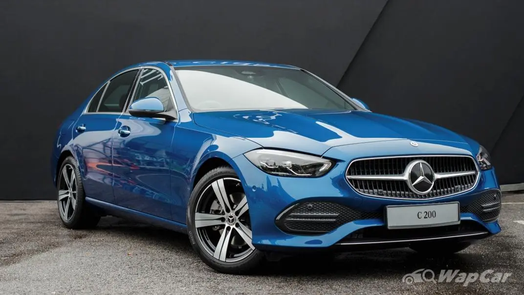 Mercedes-Benz  C 200 Avantgarde 4 Matic 4