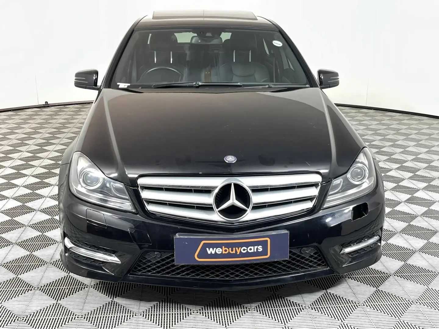 Mercedes-Benz  C 200 BlueEFFICIENCY Avantgarde 7G-Tronic 2