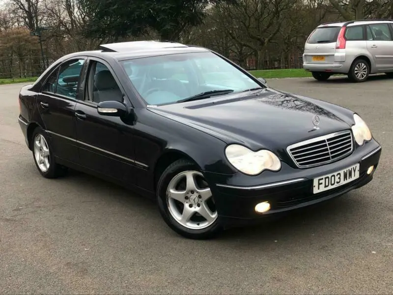 Mercedes-Benz  C 200 CDI Avantgarde 7
