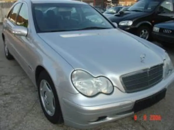 Mercedes-Benz  C 200 CDI Classic 5