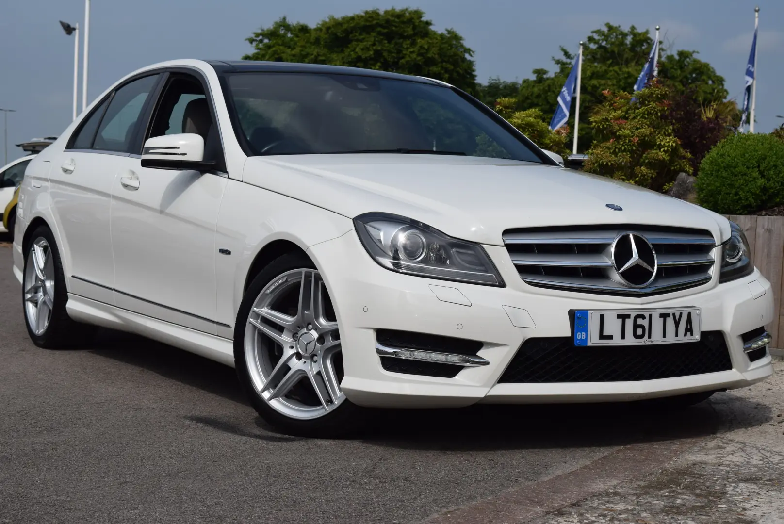 Mercedes-Benz  C 200 CDI Elegance 4