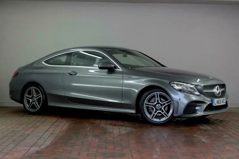 Mercedes-Benz  C 200 d AMG 9G-Tronic 7