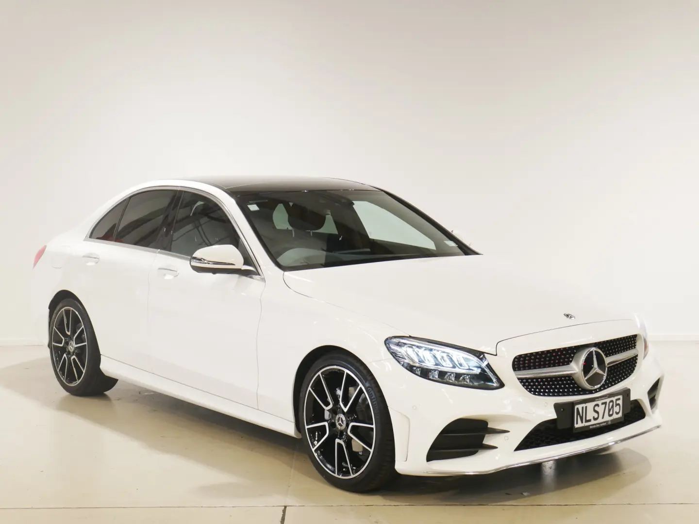 Mercedes-Benz  C 200 4Matic AMG 9G-Tronic 4