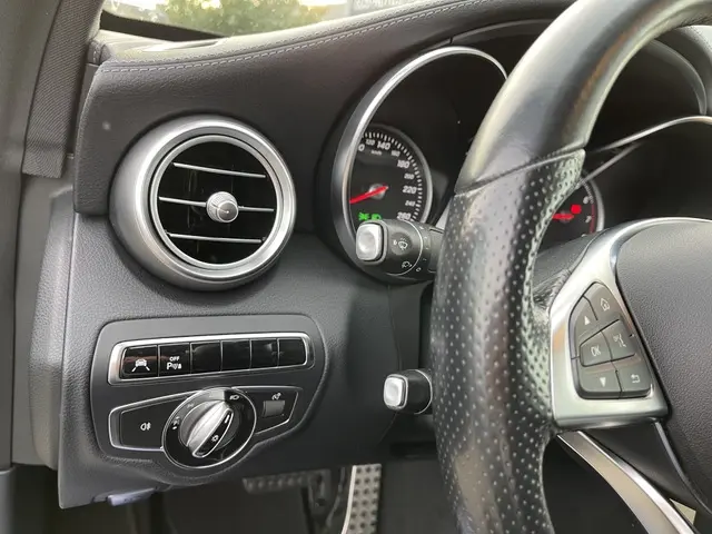 Mercedes-Benz  C 200 Fascination 7G-Tronic 7