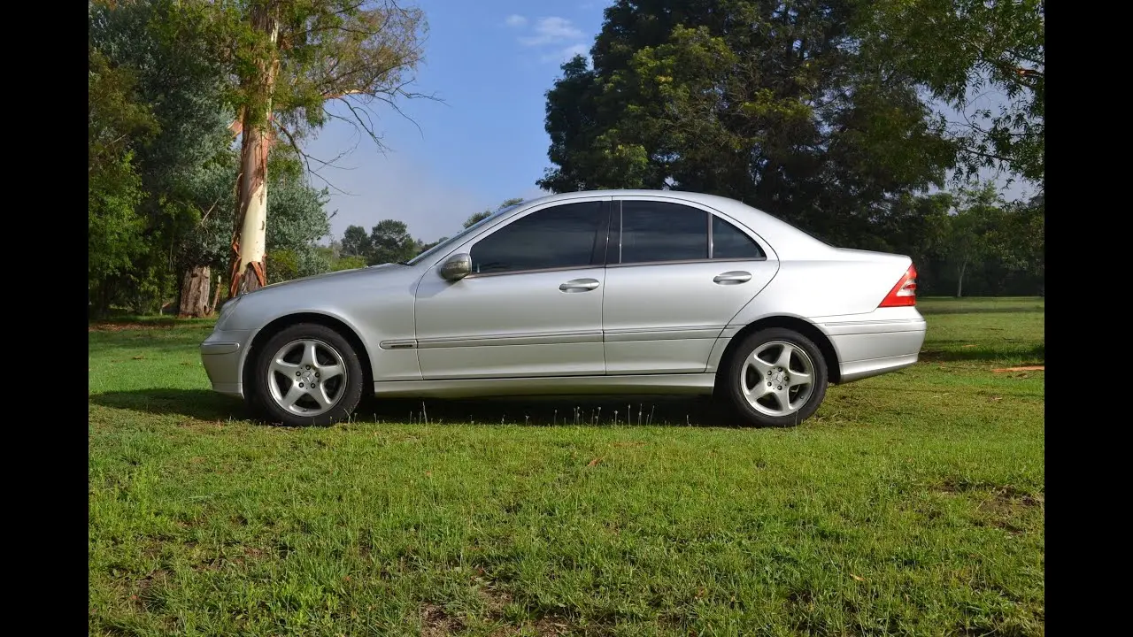 Mercedes-Benz  C 200 Kompressor Avantgarde 2