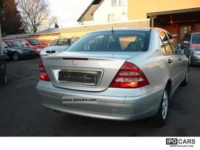 Mercedes-Benz  C 200 Kompressor Classic 6