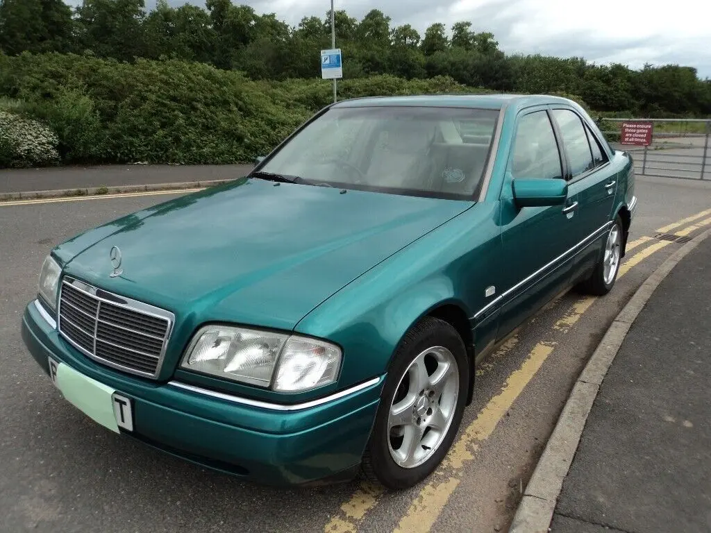 Mercedes-Benz  C 200 Kompressor Elegance 5