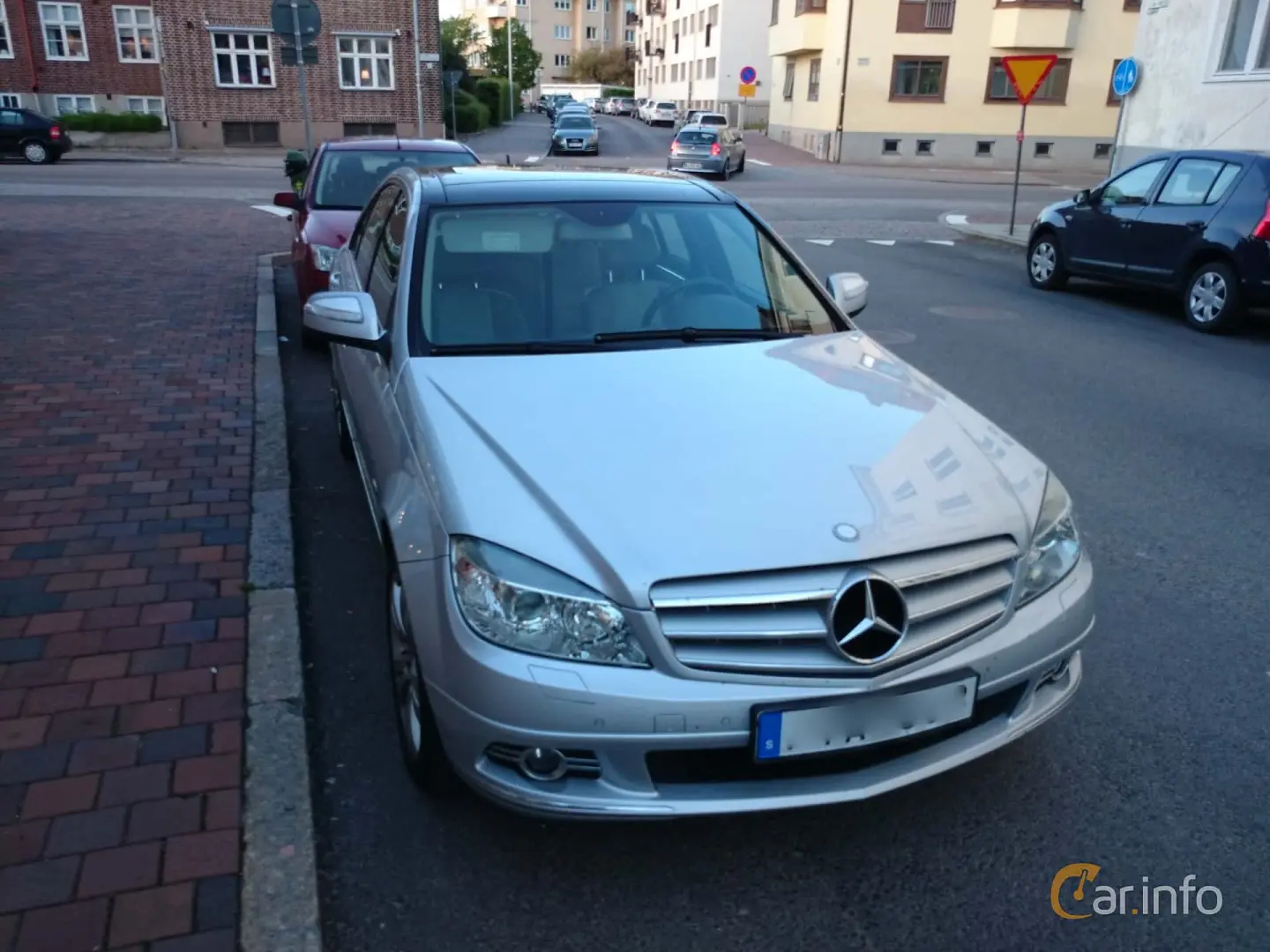 Mercedes-Benz  C 200 Kompressor Elegance 5