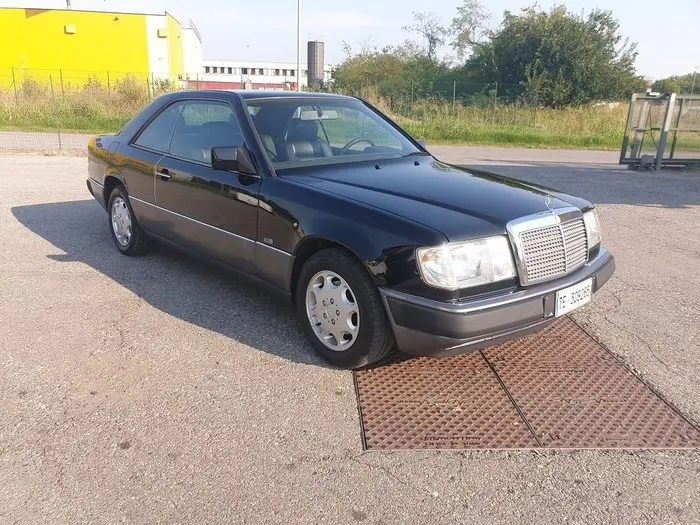Mercedes-Benz  C 200 Sport 3