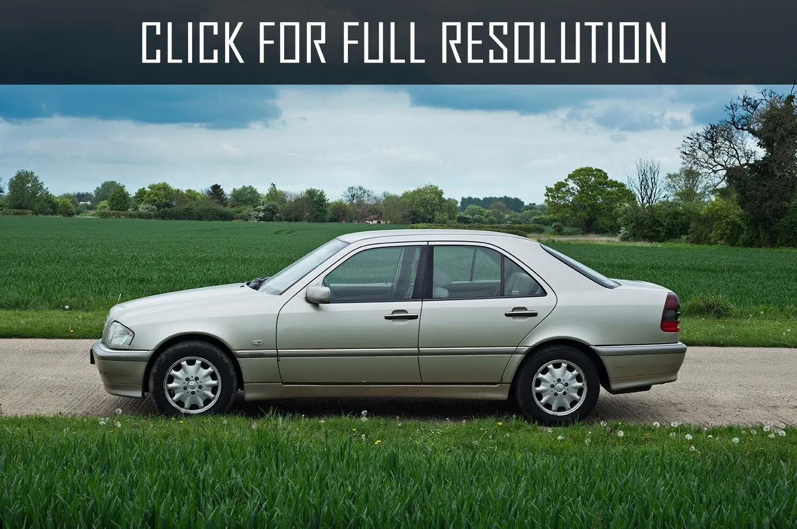 Mercedes-Benz  C 200 Classic 2