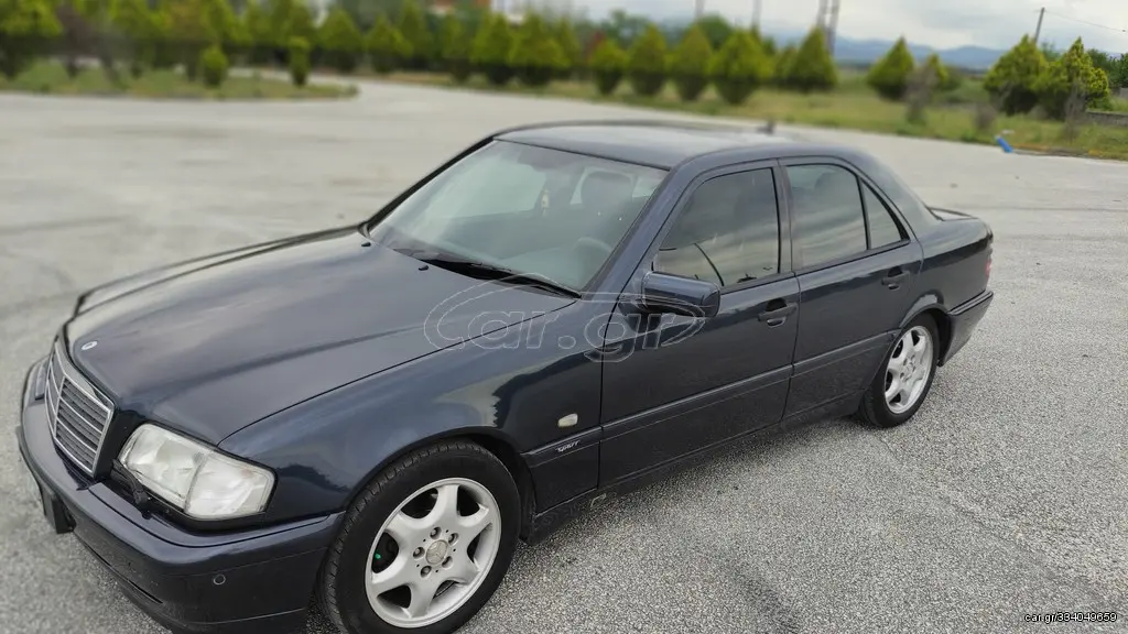 Mercedes-Benz  C 200 Sport 5