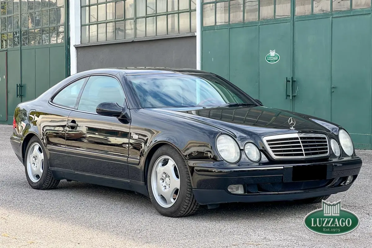 Mercedes-Benz  C 200 Sport 6