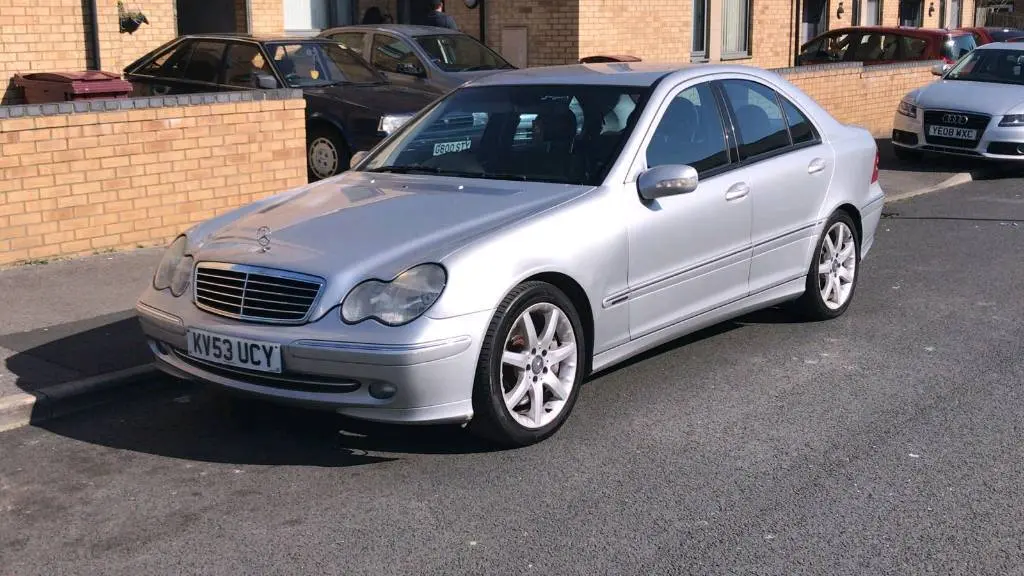 Mercedes-Benz  C 220 CDI Avantgarde 7