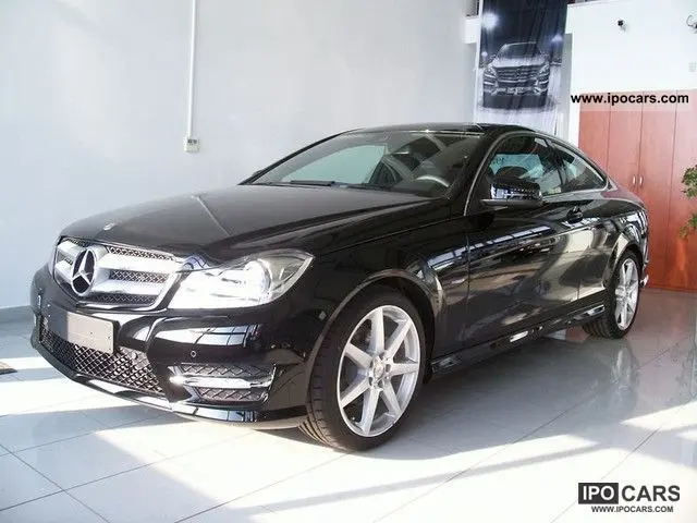Mercedes-Benz  C 220 CDI BlueEFFICIENCY AMG 7G-Tronic 4