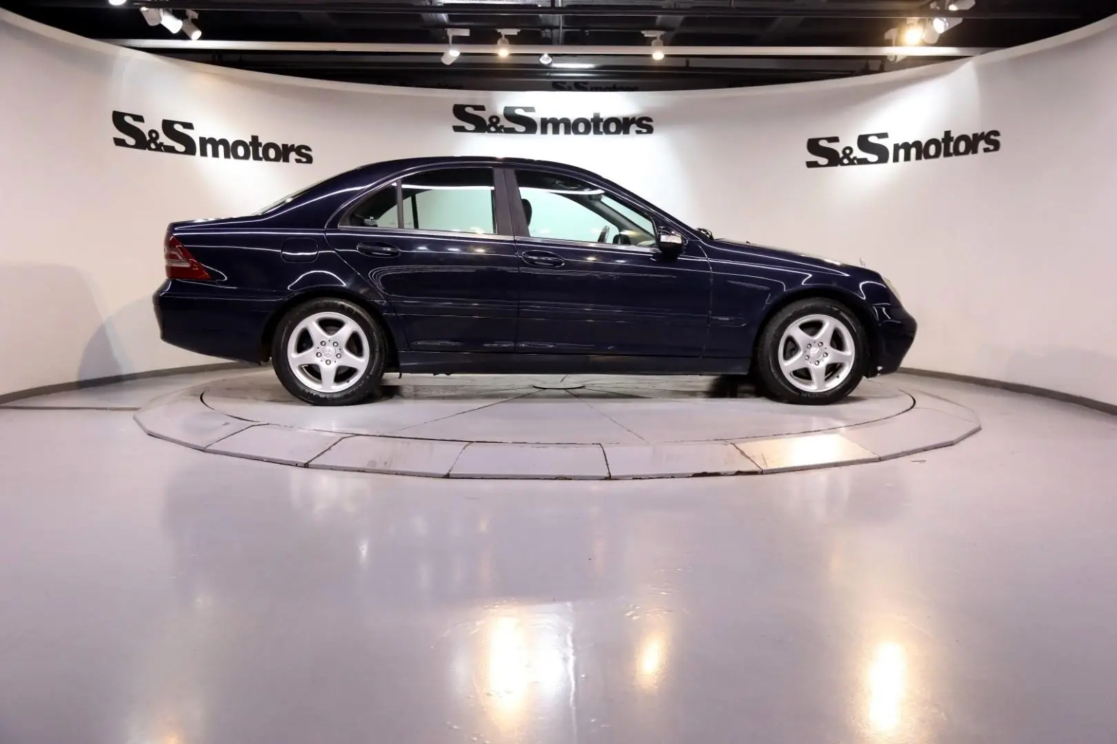 Mercedes-Benz  C 220 CDI Classic 4