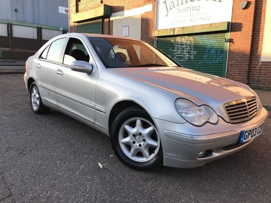 Mercedes-Benz  C 220 CDI Elegance 3