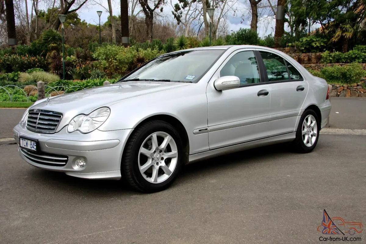 Mercedes-Benz  C 220 CDI Elegance 0