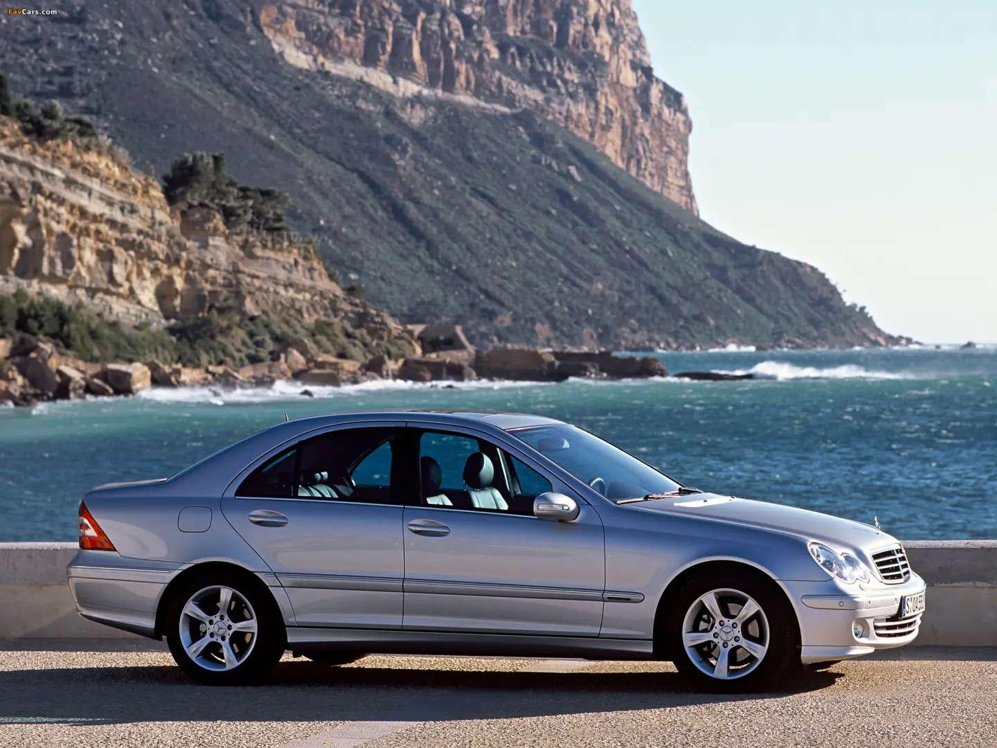 Mercedes-Benz  C 200 CDI Elegance 4