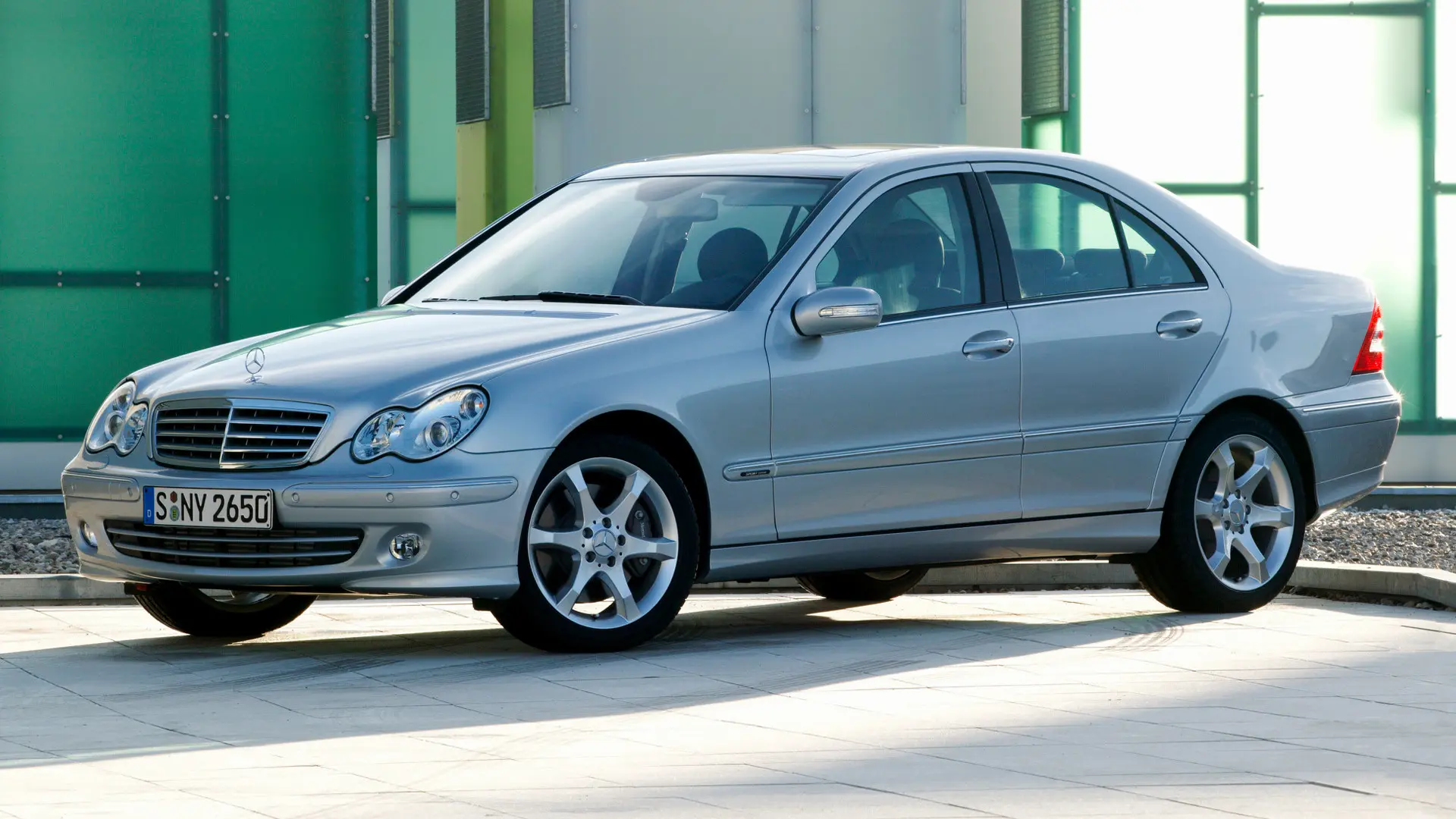 Mercedes-Benz  C 220 CDI Elegance 6