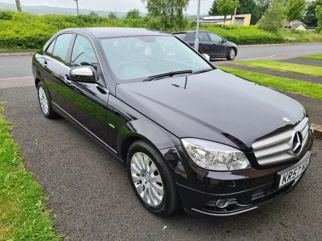 Mercedes-Benz  C 220 CDI Elegance 0