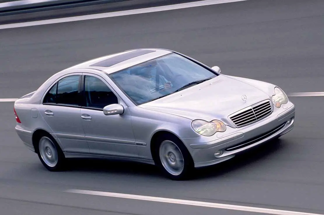 Mercedes-Benz  C 220 CDI Elegance 5