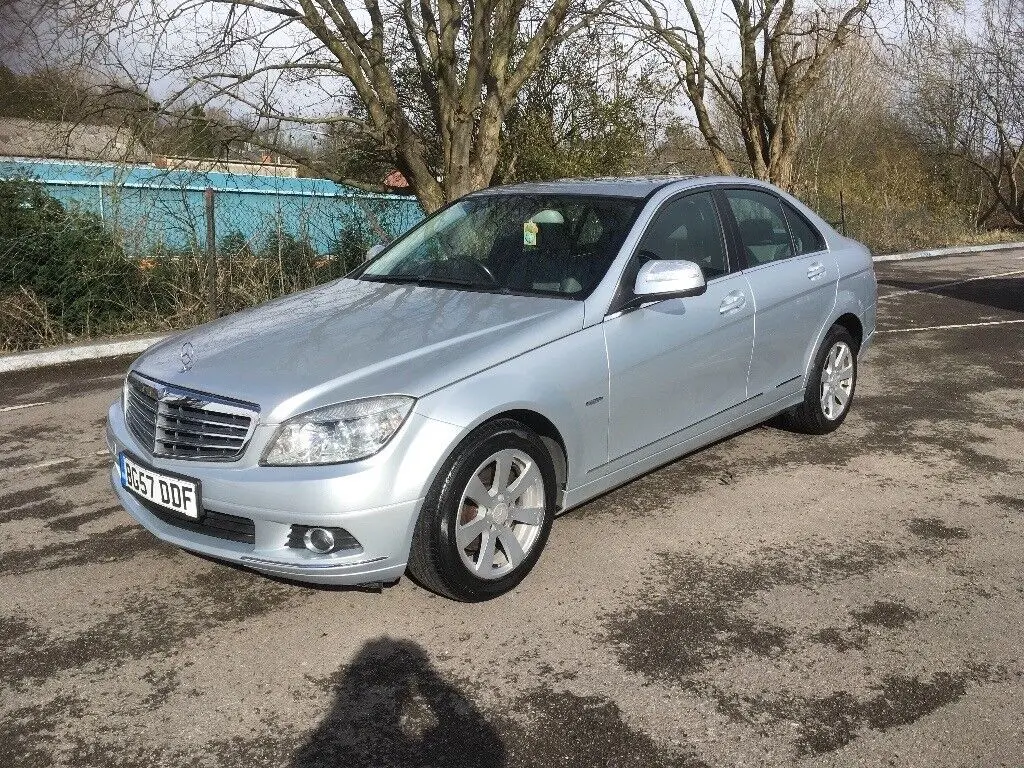 Mercedes-Benz  C 220 CDI Elegance 5