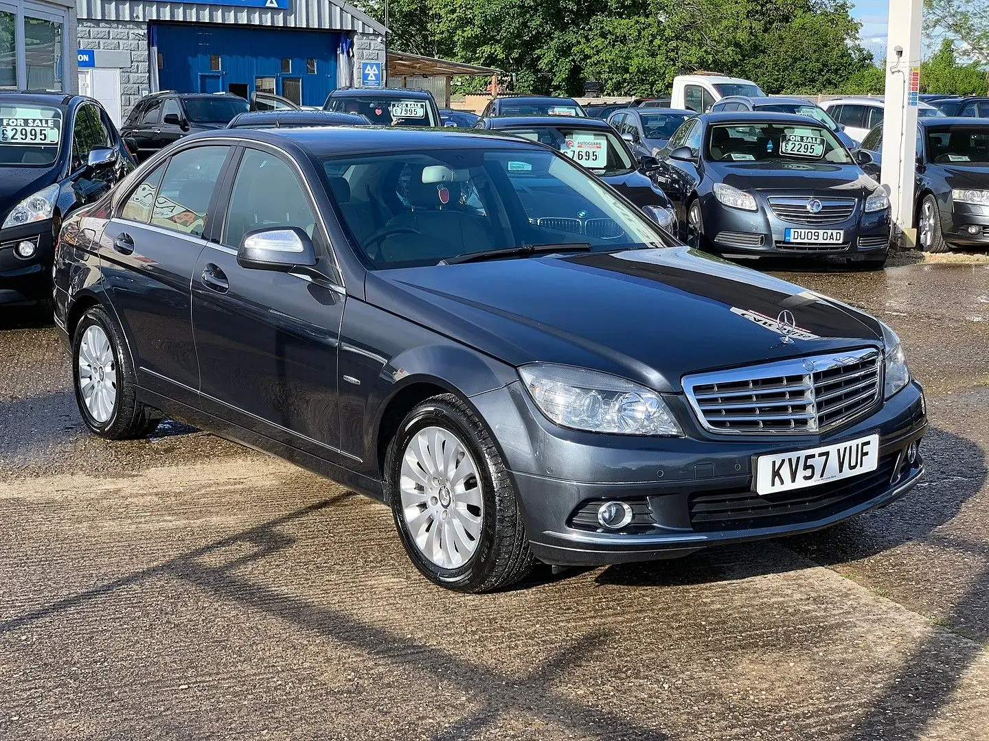 Mercedes-Benz  C 220 CDI Elegance 4