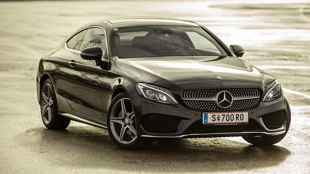 Mercedes-Benz  C 220 d 3