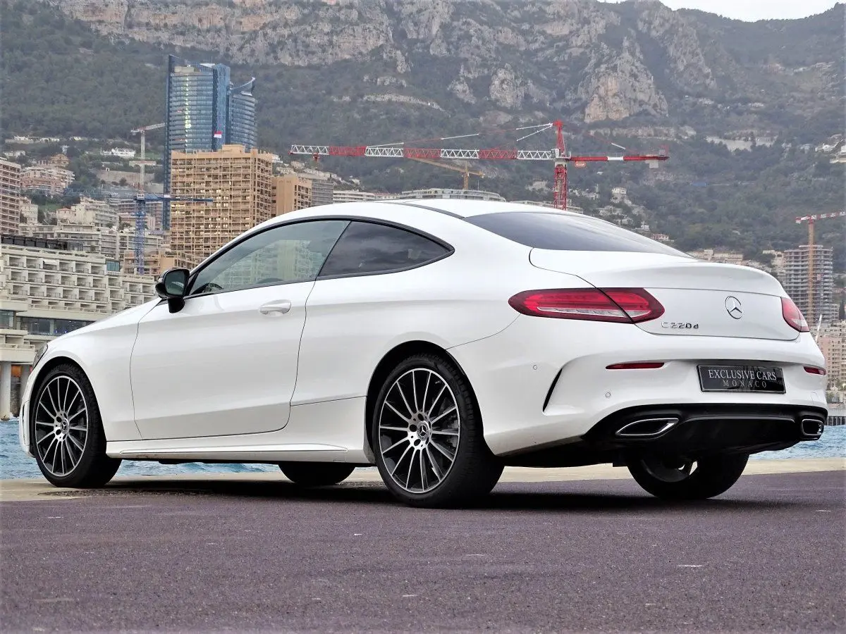 Mercedes-Benz  C 220 d 6