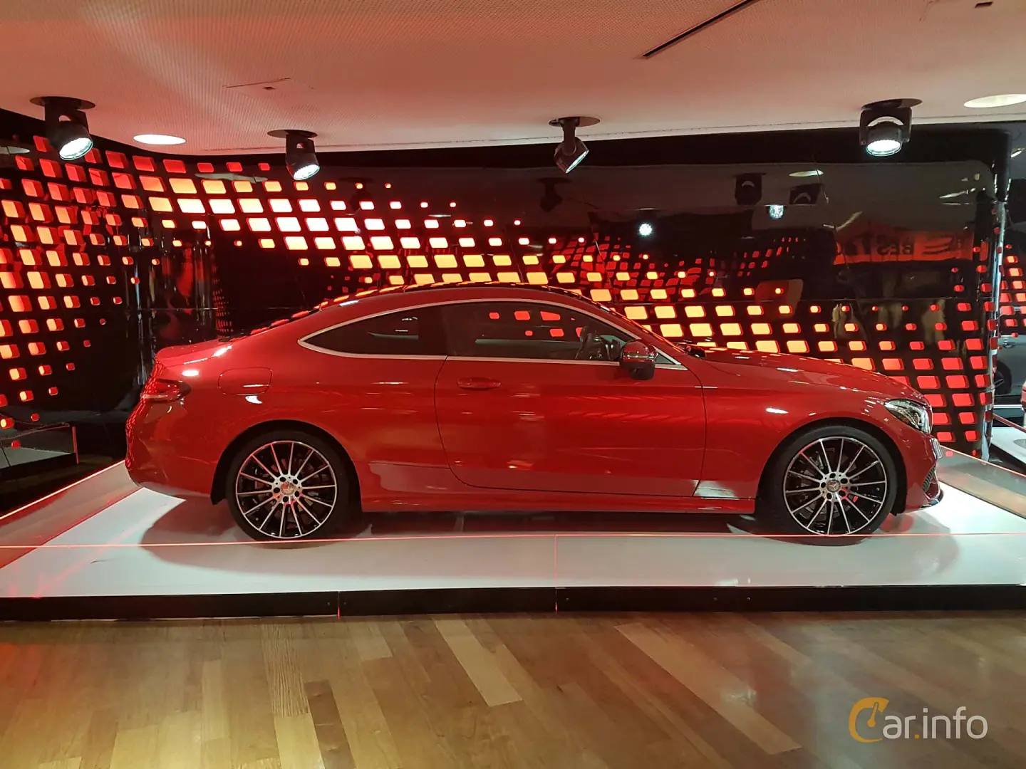 Mercedes-Benz  C 220 d 7G-Tronic Plus 5