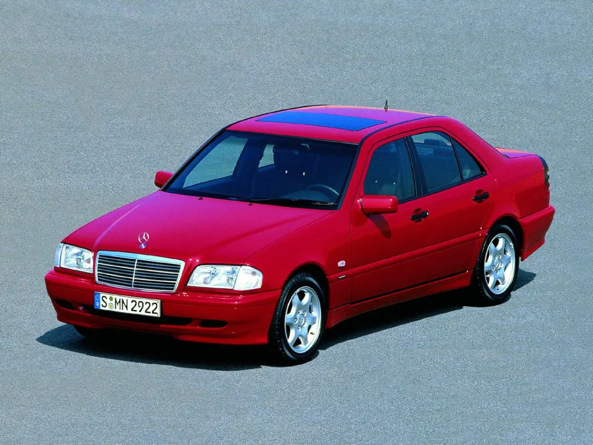 Mercedes-Benz  C 220 D Elegance 0