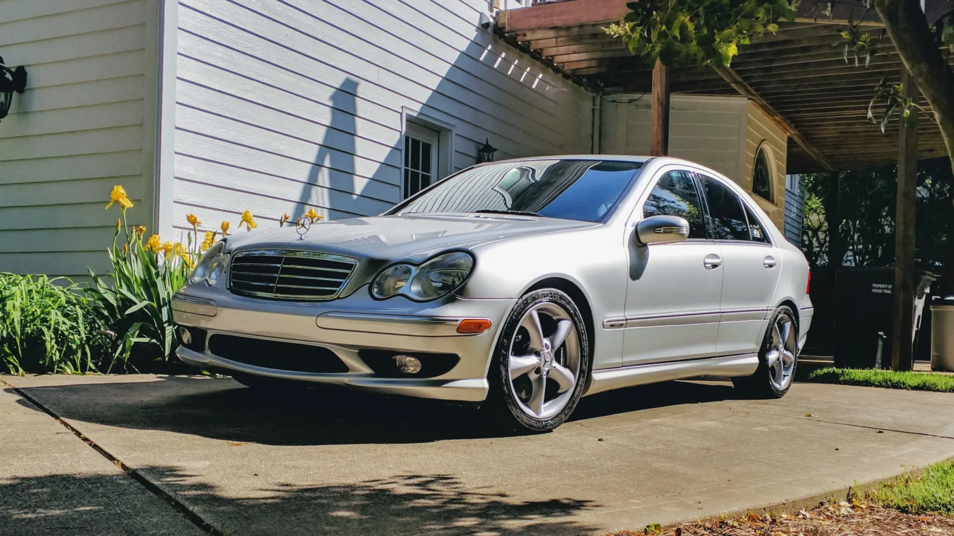 Mercedes-Benz  C 230 Elegance 4