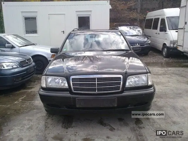 Mercedes-Benz  C 230 Kompressor Sport 7
