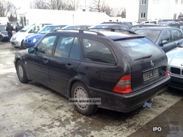 Mercedes-Benz  C 230 Kompressor Sport 4