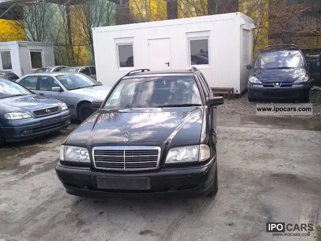 Mercedes-Benz  C 230 Kompressor Sport 5