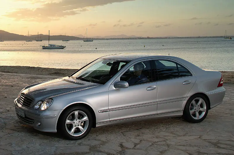 Mercedes-Benz  C 240 Classic 4
