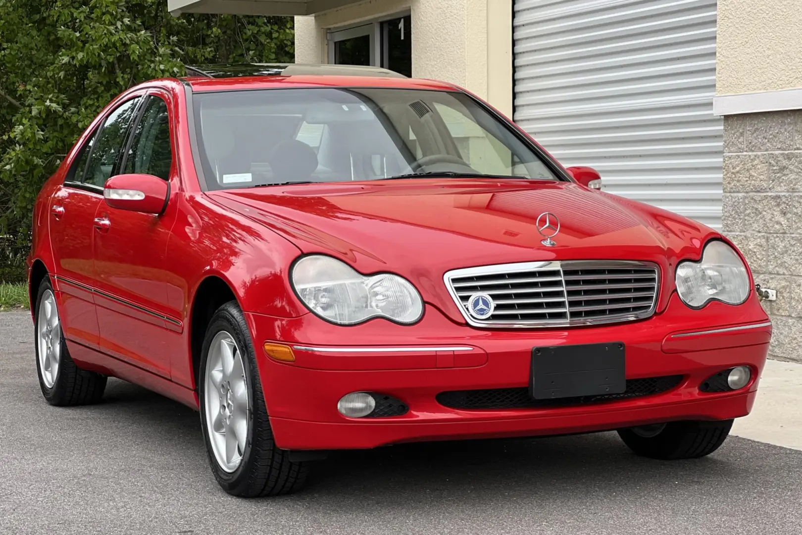 Mercedes-Benz  C 240 4Matic Classic 3