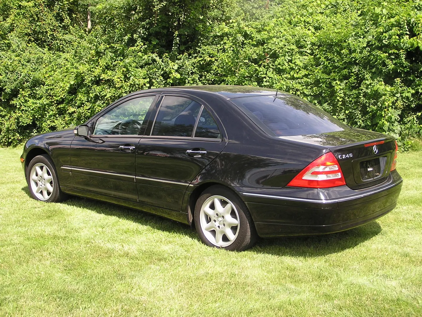 Mercedes-Benz  C 240 4Matic Elegance 6