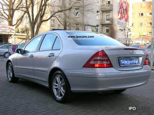 Mercedes-Benz  C 240 Avantgarde 5
