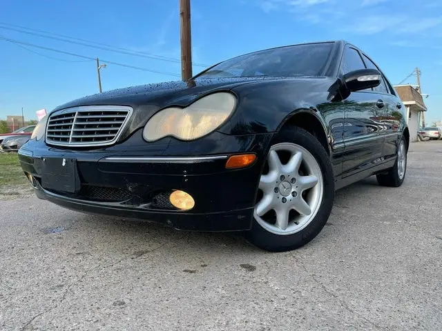 Mercedes-Benz  C 240 Elegance 3