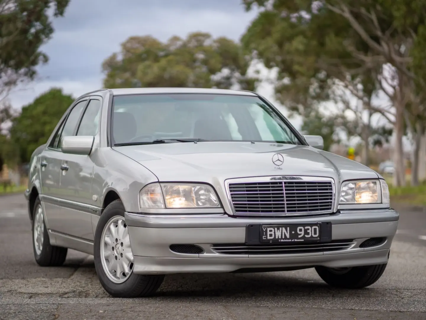 Mercedes-Benz  C 240 Elegance 5