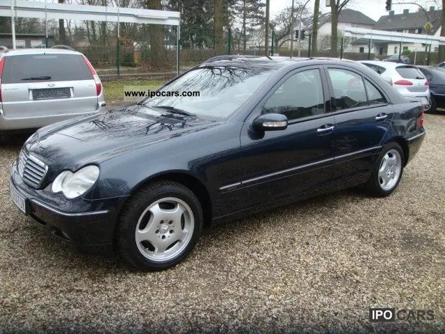 Mercedes-Benz  C 240 Elegance 7