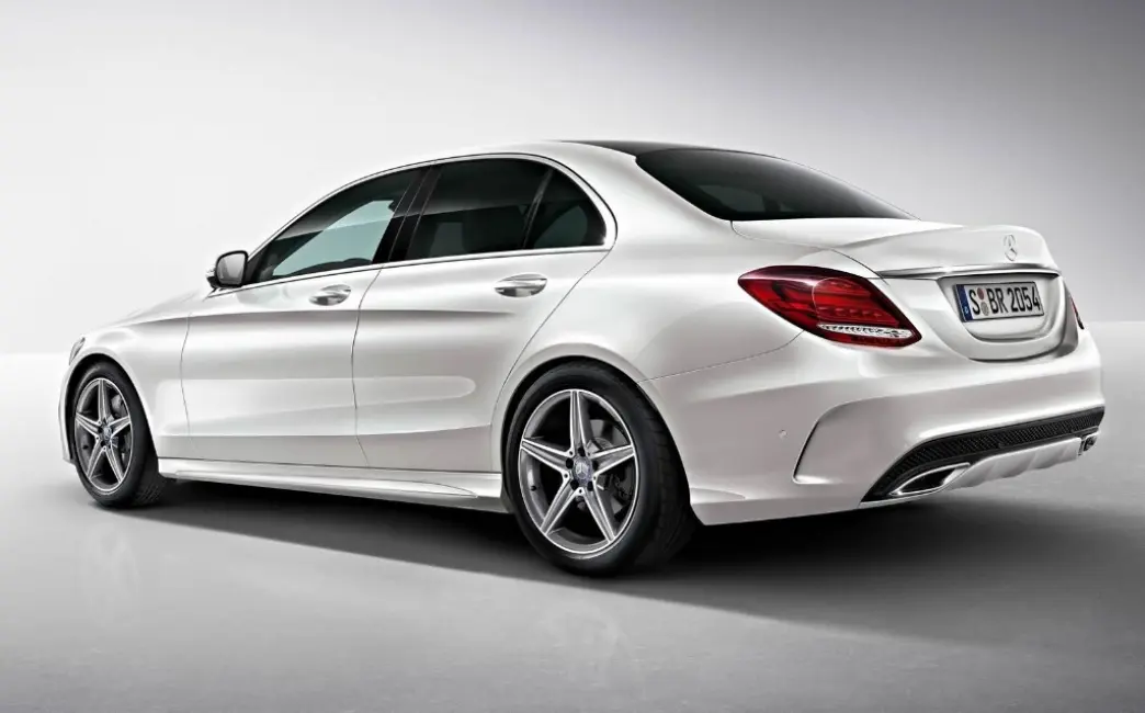 Mercedes-Benz  C 250 AMG 7G-Tronic 2