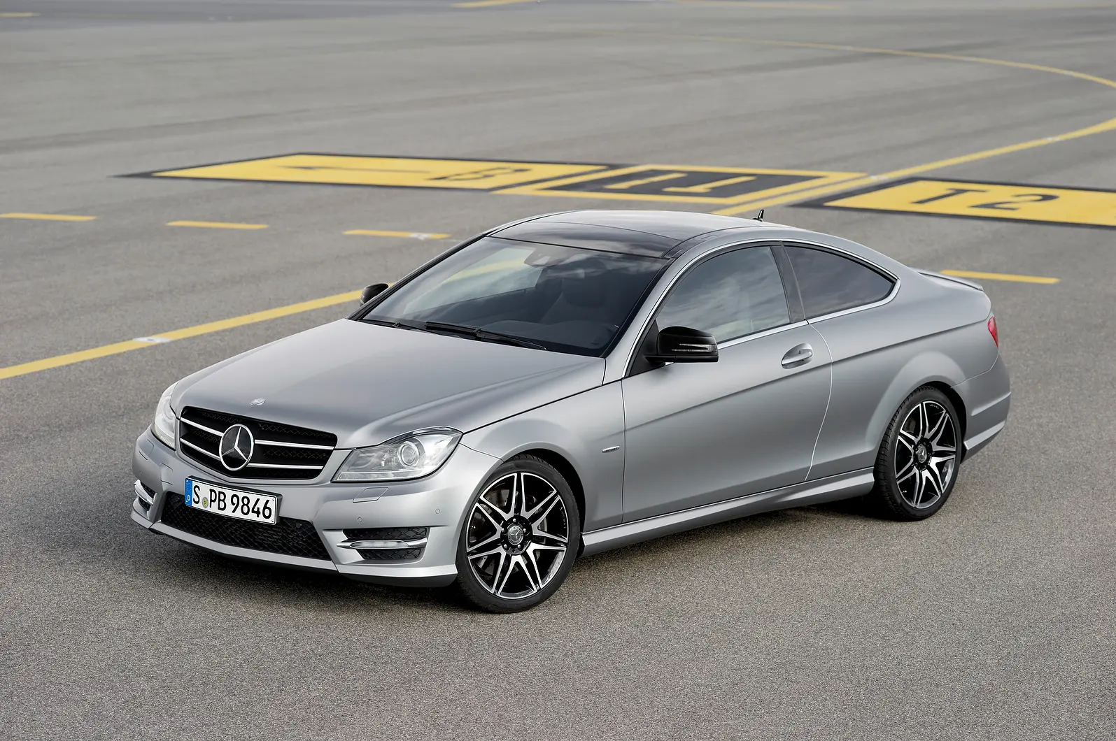 Mercedes-Benz  C 250 BlueEFFICIENCY AMG 7G-Tronic 1