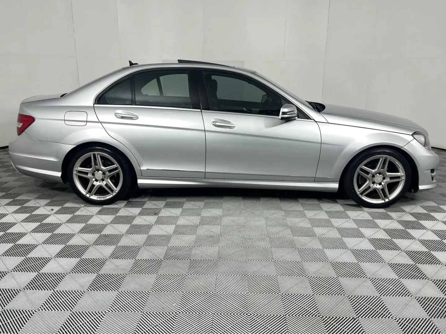 Mercedes-Benz  C 250 BlueEFFICIENCY Fascination 7G-Tronic 6